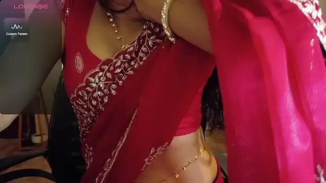 Only_hunny from StripChat is Freechat