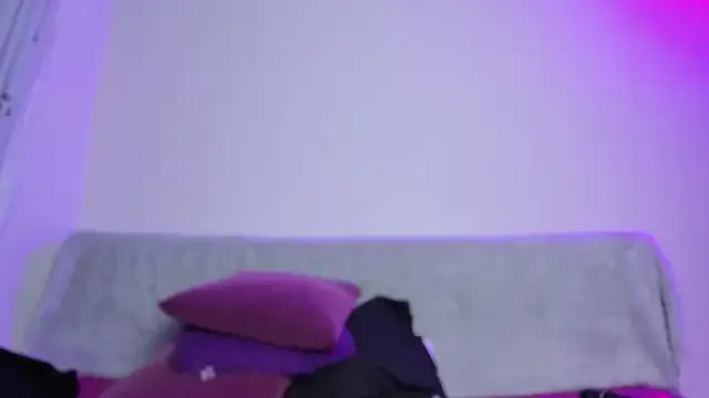 OnlyCurvySofi from StripChat is Freechat