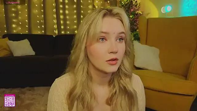 OraBIood from StripChat is Freechat