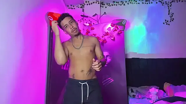 Owen_Benkosky from StripChat is Freechat