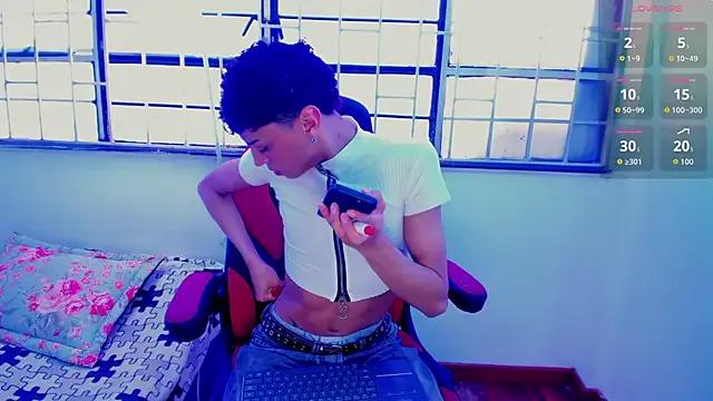 owen_sexy25 from StripChat is Freechat