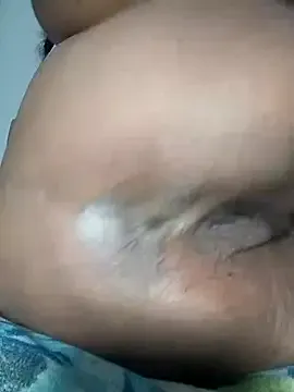 patriciablue_18 from StripChat is Freechat