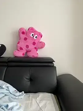 peach_x from StripChat is Freechat