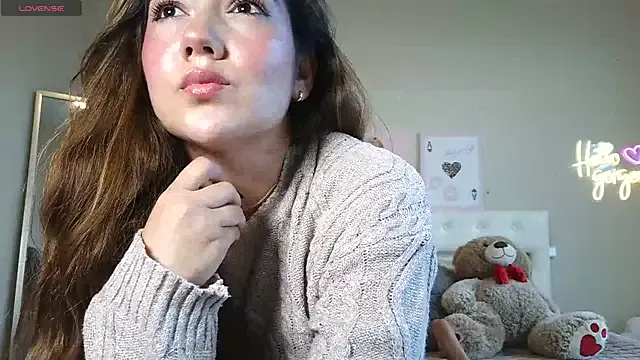 Girls: try live performances with matured performers, from dancing to quirks, in a variety of beautiful sex cams.