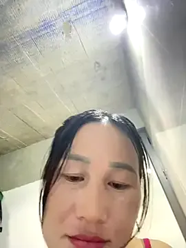 Phungtiti from StripChat