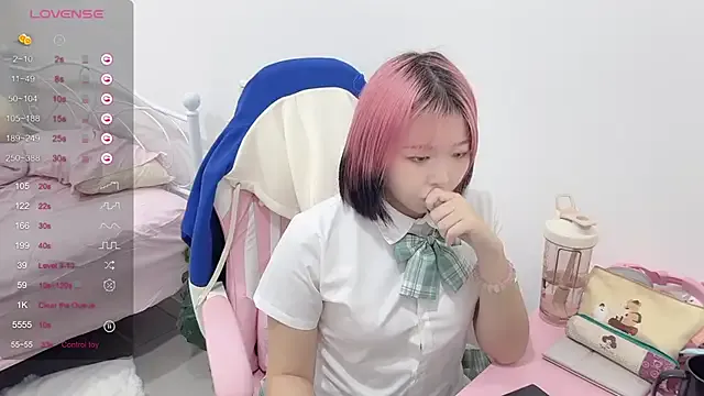 piffydream from StripChat is Freechat