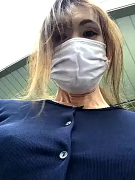 Pink-mai from StripChat