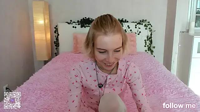 Pink_Lila18 from StripChat is Freechat