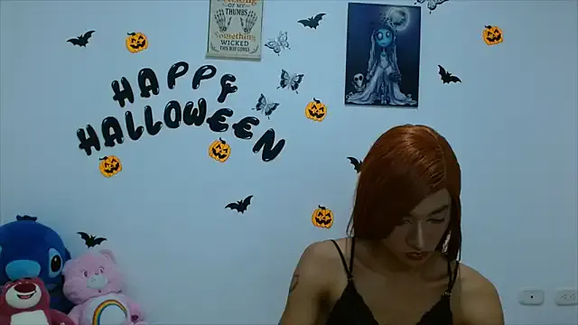 PinkLuna_LolaBloom from StripChat is Freechat