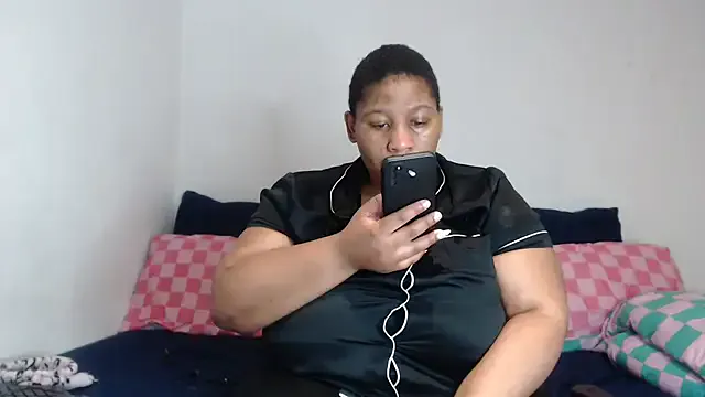 PIXIEBITCHXXX26 from StripChat is Freechat