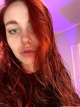 PollyVinice from StripChat is Freechat