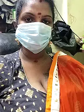 poojaa-rani from StripChat is Freechat