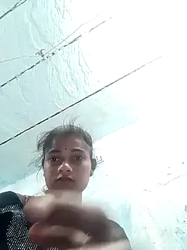 PoojaPleasure from StripChat is Freechat