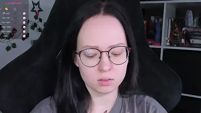 power_robynn from StripChat is Freechat