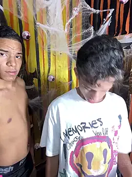 preston_and_slade from StripChat is Freechat