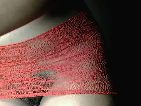 Prettie-Jay from StripChat is Freechat