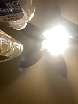 Prettyrichy from StripChat is Freechat