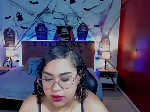 Prettyy_zoe from StripChat is Freechat