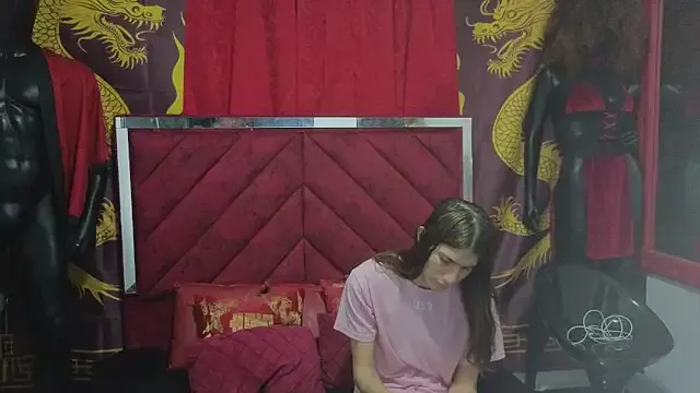 Girls: try live performances with matured performers, from dancing to quirks, in a variety of beautiful sex cams.