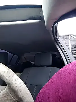 PublicMellyBigLabia from StripChat is Freechat