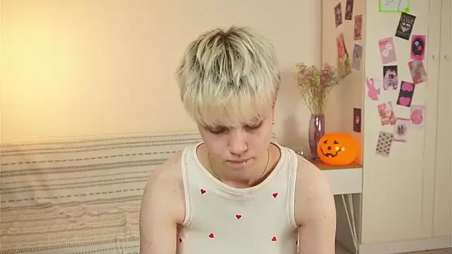 puffimini from StripChat is Freechat