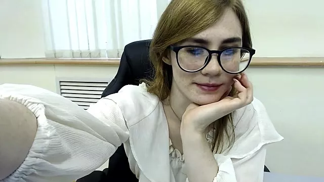 PureHeartt_ from StripChat