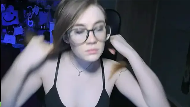 PureHeartt_ from StripChat