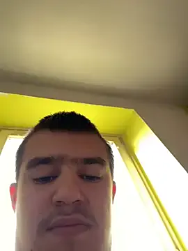 pussyhunter323557 from StripChat is Freechat