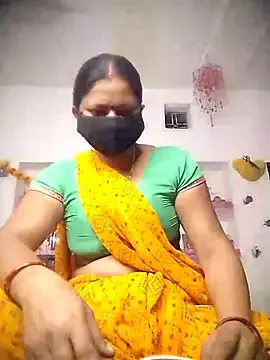 QRESABABY from StripChat is Freechat