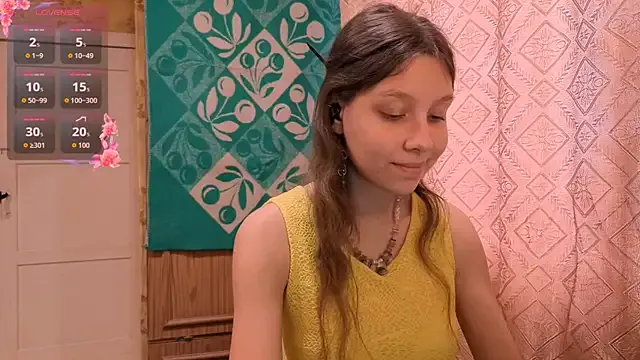 QutieDaSweet from StripChat is Freechat