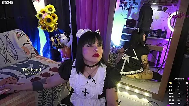Girls: try live performances with matured performers, from dancing to quirks, in a variety of beautiful sex cams.