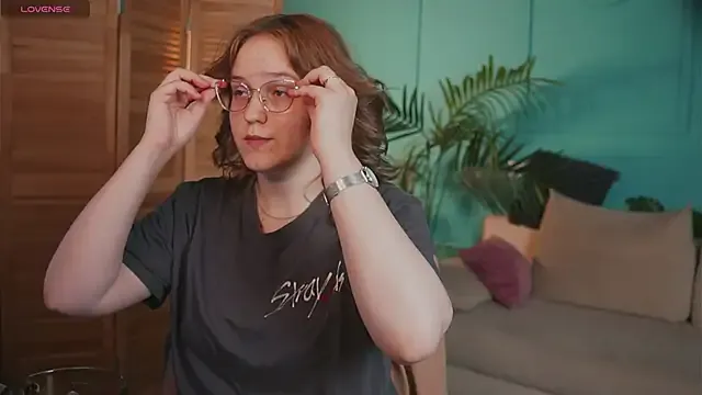 Rada_Woods from StripChat