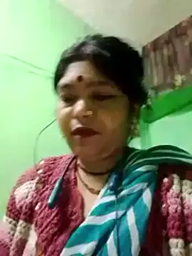 Rashili_jaan from StripChat is Freechat