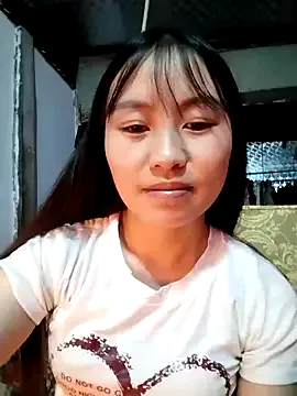 Rate20 from StripChat is Freechat