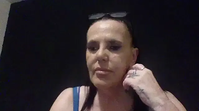 Raven_Blue_xox from StripChat is Freechat