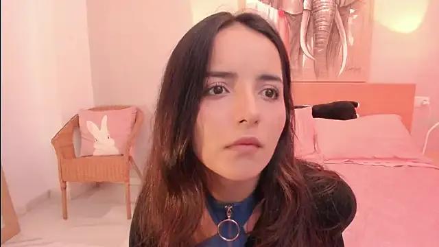 Raychell_Black from StripChat is Freechat