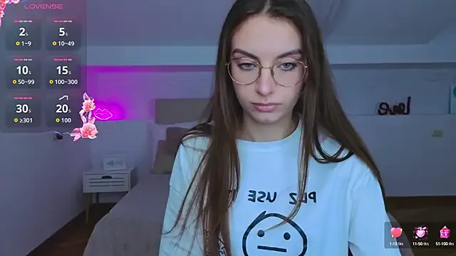 Girls: try live performances with matured performers, from dancing to quirks, in a variety of beautiful sex cams.