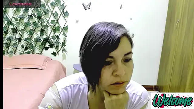 Rebecca09_sexy from StripChat