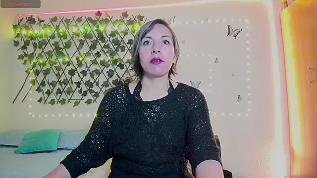 Rebecca09_sexy from StripChat