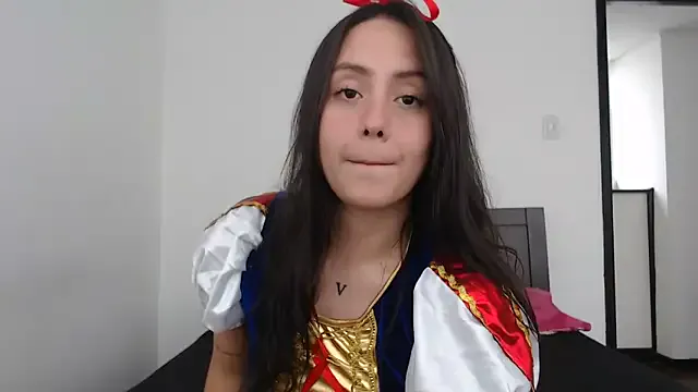 rebecca_collin from StripChat is Freechat