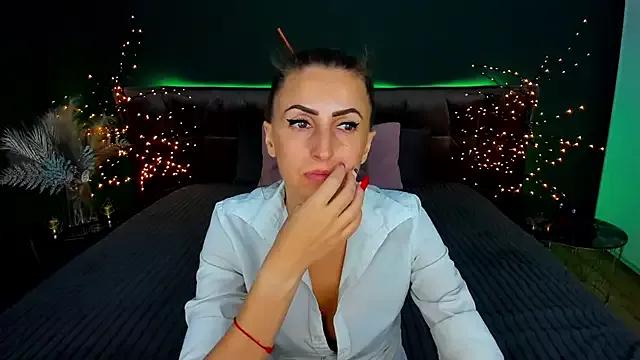Girls: try live performances with matured performers, from dancing to quirks, in a variety of beautiful sex cams.