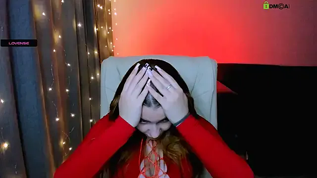 red__dizzy from StripChat is Freechat