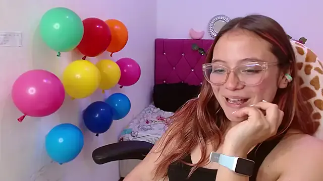 Girls: try live performances with matured performers, from dancing to quirks, in a variety of beautiful sex cams.