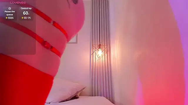 Girls: try live performances with matured performers, from dancing to quirks, in a variety of beautiful sex cams.