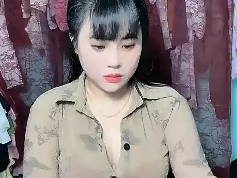 ReginaBigbutt from StripChat is Freechat