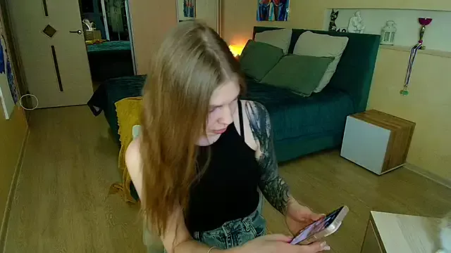 Girls: try live performances with matured performers, from dancing to quirks, in a variety of beautiful sex cams.