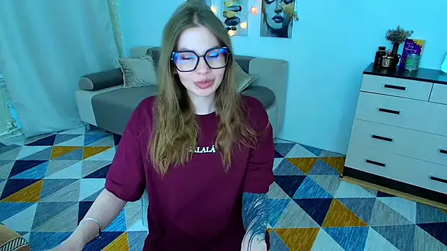 Girls: try live performances with matured performers, from dancing to quirks, in a variety of beautiful sex cams.