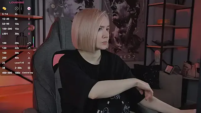 Girls: try live performances with matured performers, from dancing to quirks, in a variety of beautiful sex cams.