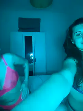 Girls: try live performances with matured performers, from dancing to quirks, in a variety of beautiful sex cams.