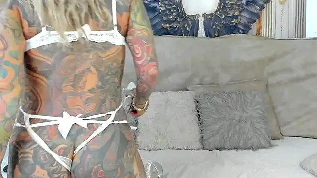 Girls: try live performances with matured performers, from dancing to quirks, in a variety of beautiful sex cams.